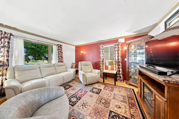 9901 W Beloit Rd, Milwaukee, WI 53227
