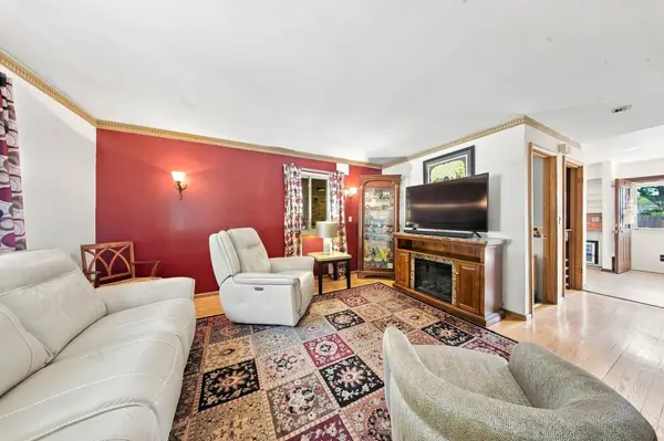 9901 W Beloit Rd, Milwaukee, WI 53227