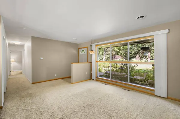 5805 Yorkshire Rd, Madison, WI 53711