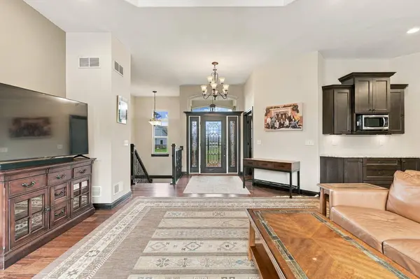 3824 Wood Ct, Richfield, WI 53033