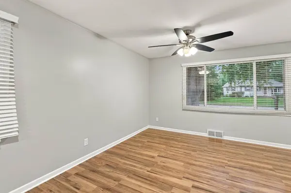 134 N Orchard St, Thiensville, WI 53092