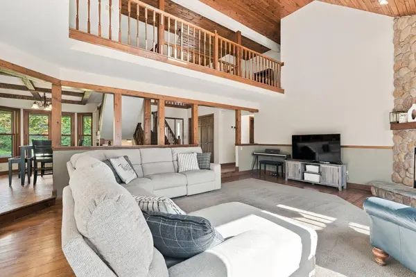 3209 Willowgate PASS, Richfield, WI 53017