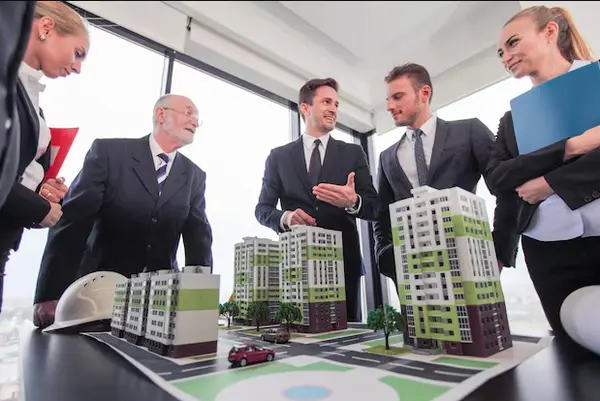 Are Premium Real Estate Services in West Bend Worth the Investment?,Sean Lentz