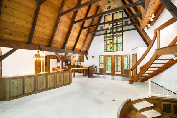 W282S3580 Ringneck Ct, Genesee, WI 53189