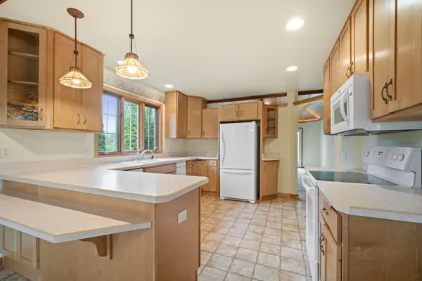 7195 Susan Dr, Barton, WI 53090