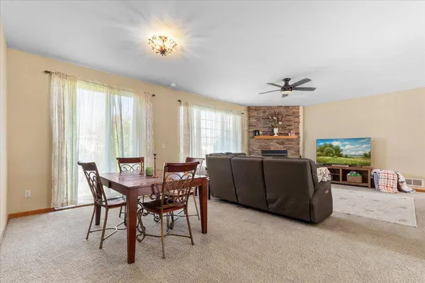 N174W20270 Raymond Rd, Jackson, WI 53037