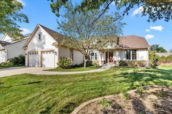 N174W20270 Raymond Rd, Jackson, WI 53037