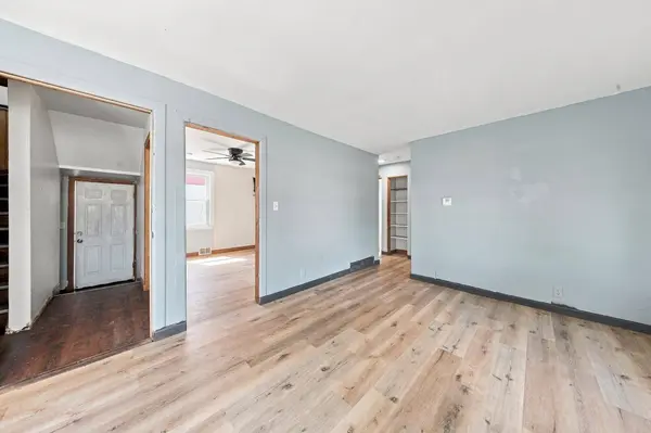 5009 N 46th 5011 St, Milwaukee, WI 53218