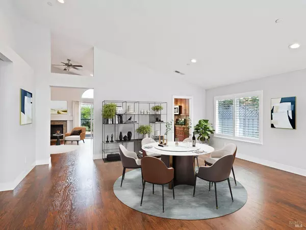 1841 Vermillion WAY, Santa Rosa, CA 95403