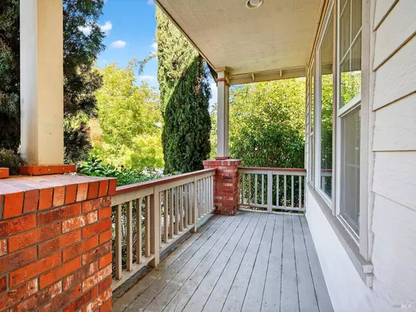 5794 Owl Hill AVE, Santa Rosa, CA 95409