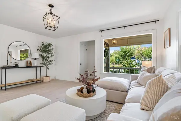 732 Church ST, Santa Rosa, CA 95405