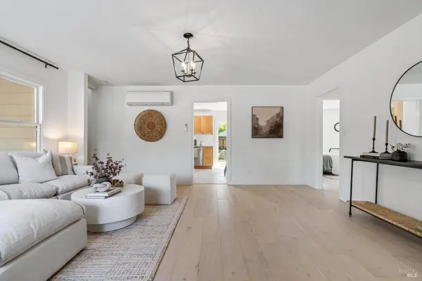 732 Church ST, Santa Rosa, CA 95405