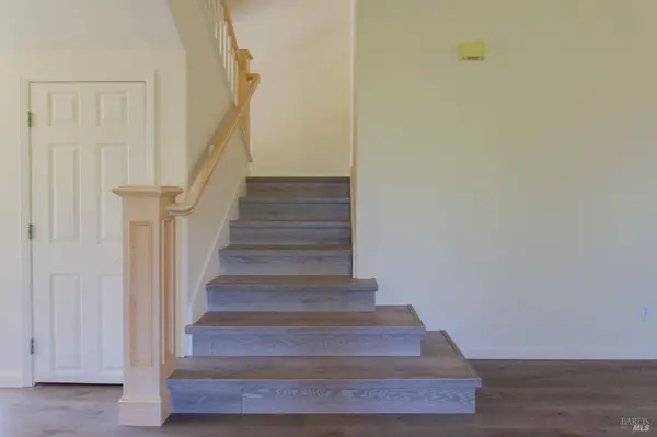 5794 Owl Hill AVE, Santa Rosa, CA 95409
