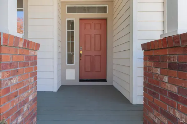 5794 Owl Hill AVE, Santa Rosa, CA 95409