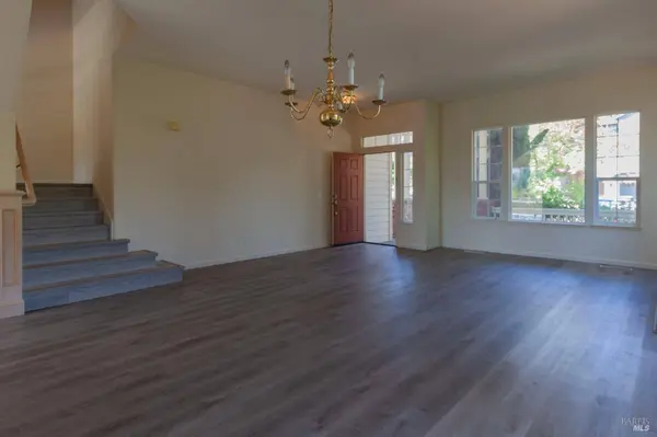 5794 Owl Hill AVE, Santa Rosa, CA 95409