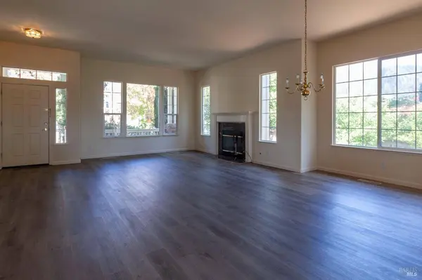 5794 Owl Hill AVE, Santa Rosa, CA 95409