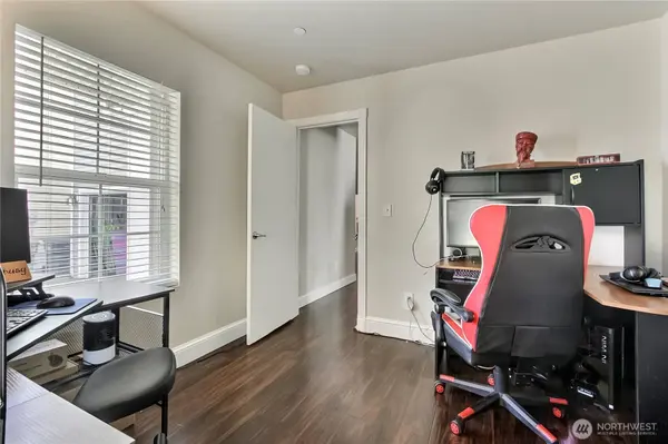 1335 Foreman RD, Dupont, WA 98327