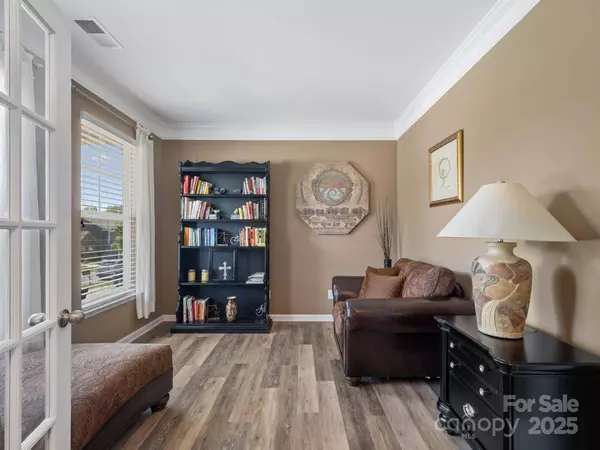 4316 Falls Lake DR SW, Concord, NC 28025