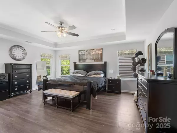 4316 Falls Lake DR SW, Concord, NC 28025