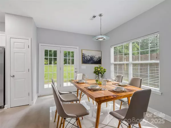 908 Sundance DR, Gastonia, NC 28054