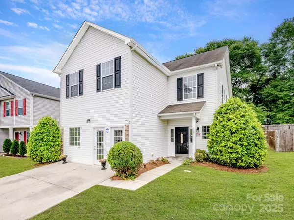 908 Sundance DR, Gastonia, NC 28054