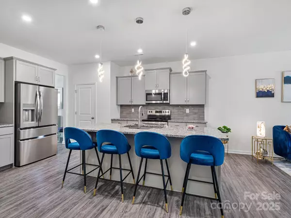 6381 Trinity Crossing CIR, Kannapolis, NC 28081