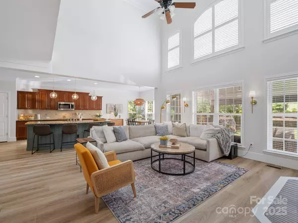 538 Fairwoods DR, Huntersville, NC 28078