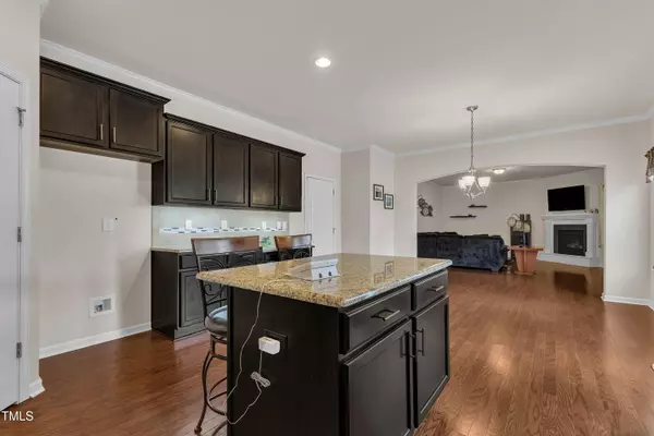 316 Vintage Holly Drive, Durham, NC 27703