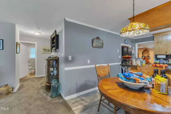 725 Colonial Drive, Raleigh, NC 27603