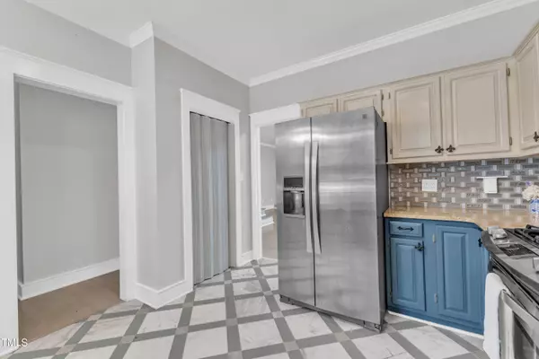 906 Albany Court, Raleigh, NC 27615