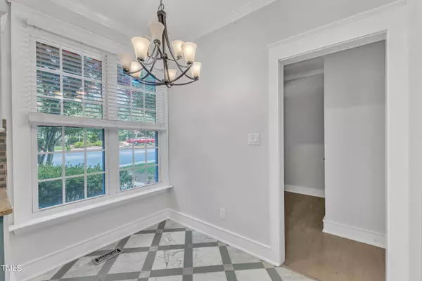 906 Albany Court, Raleigh, NC 27615