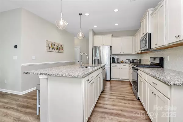 15029 Cordelia DR, Charlotte, NC 28278