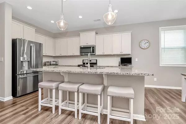 15029 Cordelia DR, Charlotte, NC 28278