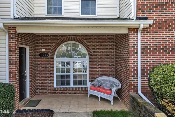 2110 Piney Brook Road #104, Raleigh, NC 27614