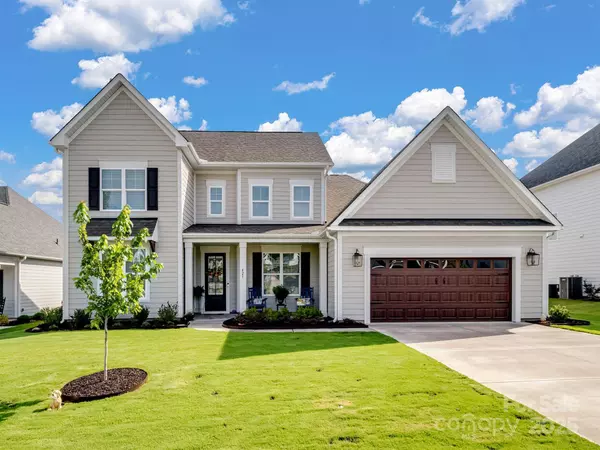 423 Lucky DR NW, Concord, NC 28027