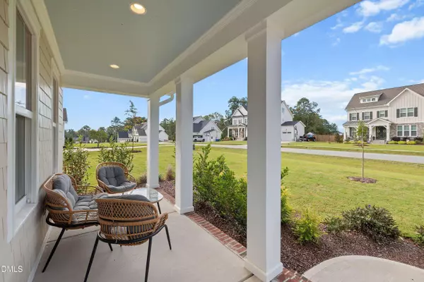 807 Crimson Ridge Trail, Fuquay Varina, NC 27526