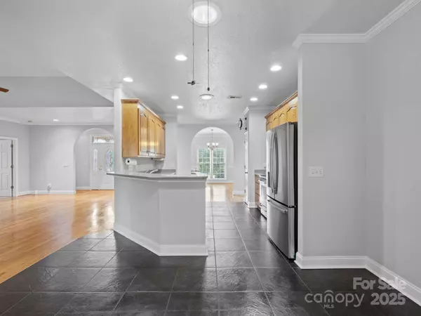 611 Davis Farm DR, Salisbury, NC 28147