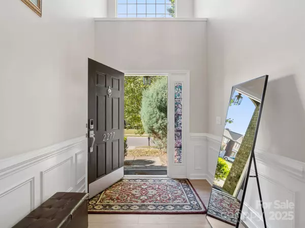 2277 Elendil LN, Charlotte, NC 28269