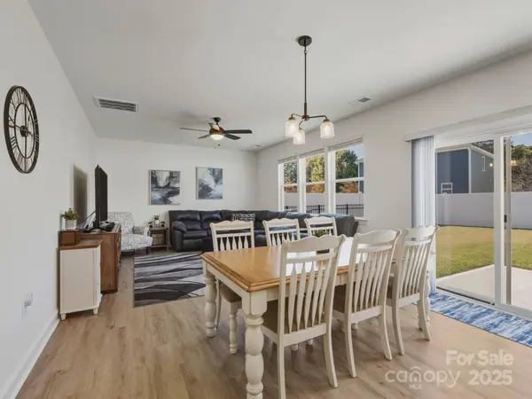 111 N Main ST, Huntersville, NC 28078