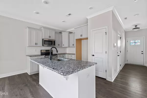 337 Maidenhair Place, Clayton, NC 27520