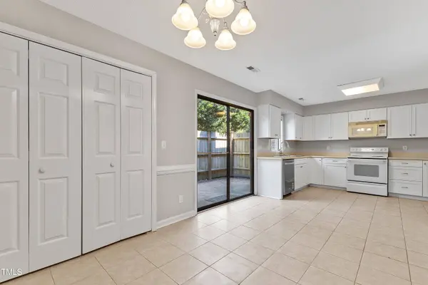 4350 Hunters Club Drive, Raleigh, NC 27606