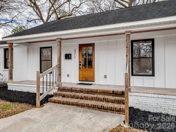 3317 Sargeant DR, Charlotte, NC 28217