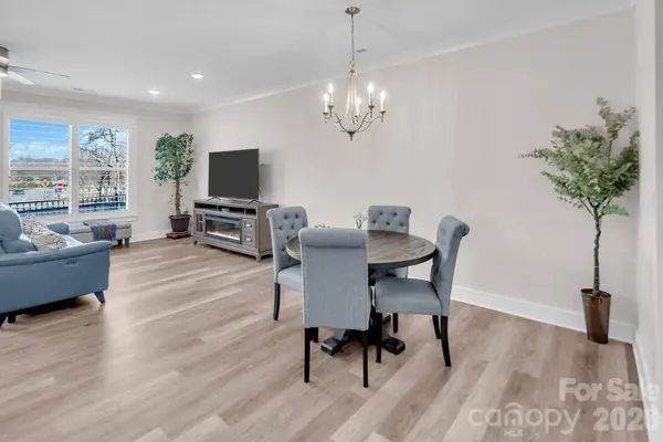 2206 Bexar TRL, Matthews, NC 28105