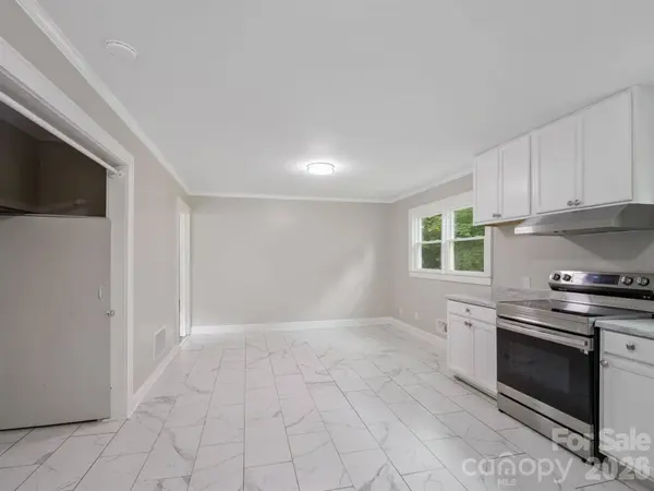 1806 Kingsley DR, Albemarle, NC 28001