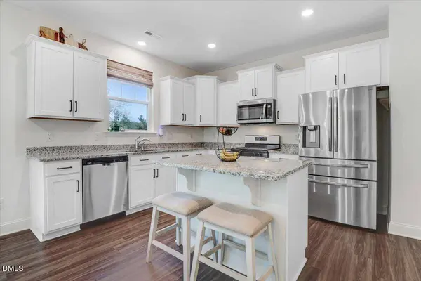 825 Golden Plum Lane, Zebulon, NC 27597