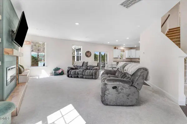 825 Golden Plum Lane, Zebulon, NC 27597