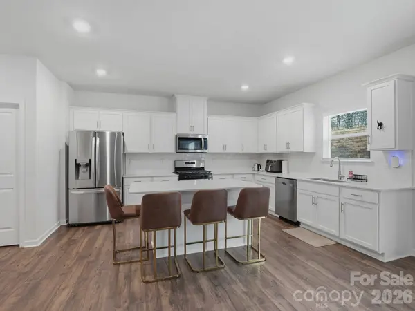 10971 Claystone DR, Davidson, NC 28036