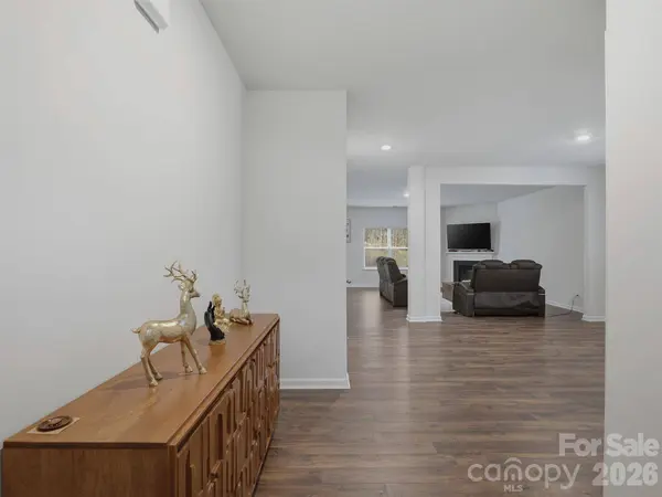 10971 Claystone DR, Davidson, NC 28036