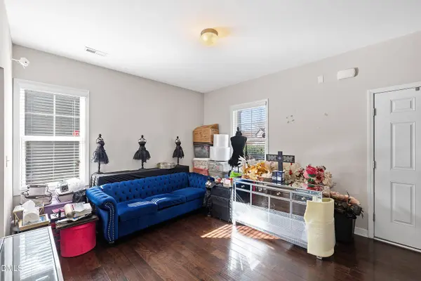 4112 McGrath Way, Raleigh, NC 27616