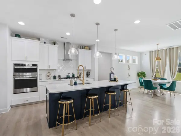 15213 Shallow Ridge RD, Charlotte, NC 28278